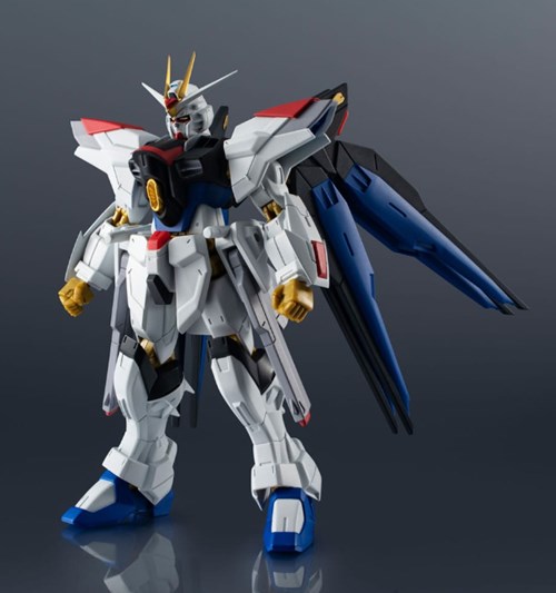 BANDAI 99246 - Gundam Universe Zgmf/A-262b Strike Freedom Gundam Type 2