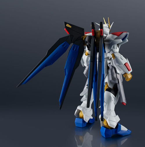BANDAI 99246 - Gundam Universe Zgmf/A-262b Strike Freedom Gundam Type 2
